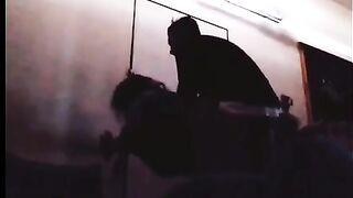 نيك واقف يم الباب سكس عراقي