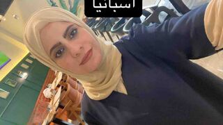 arab girl loves dick in spain