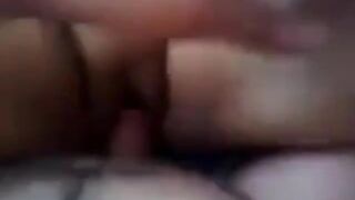 iraqian blonda milf having sex with her lover